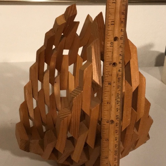 Vintage Planter Mid Century Modern Geometric Brutalist Wood Art Basket/ Planter - Picture 15 of 16